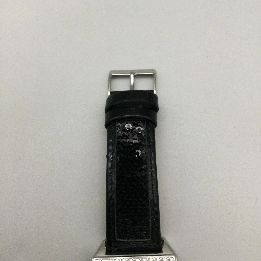 Guess Waterpro Womens Watch 34mm Silver Tone Square Dial Crystals New Battery